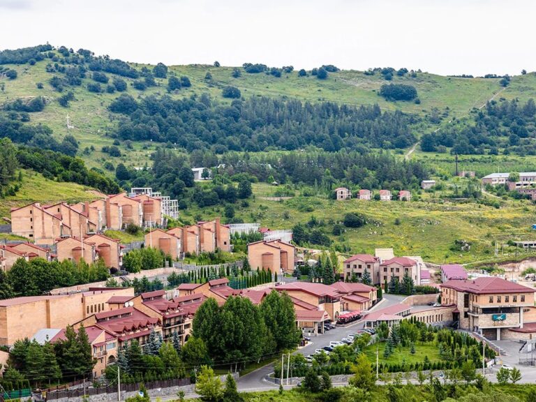 Ծաղկաձորում ռուսագետների որակավորման դասընթացներ են անցկացվել