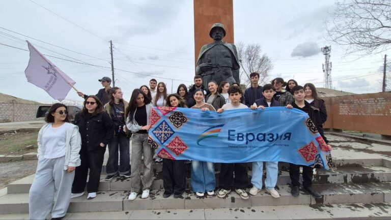 Կենդանի հիշողություն. «Եվրասիա-Հայաստան»-ի կամավորները բարեկարգել են Արբաթ գյուղի պատմական հուշարձանը